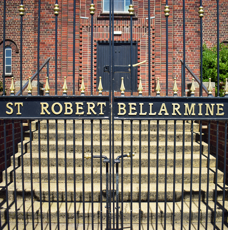 Rob Bellarmine Entrance